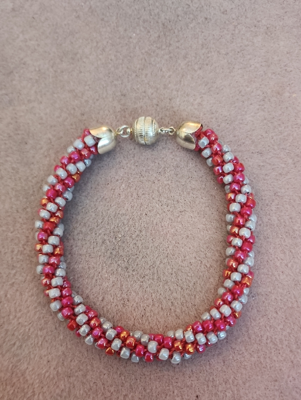 Kumihimo Pink Red Grey Iridescent Beaded Bracelet w/ Silver Magnetic Clasp